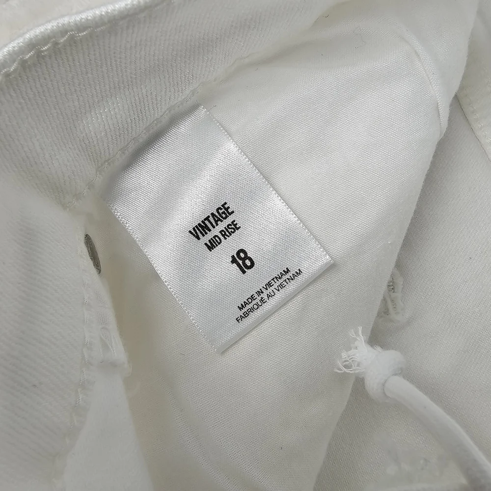 Express Shorts Mid Rise - Picture 10 of 12